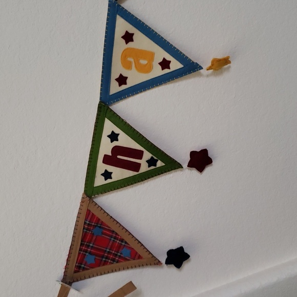 Happy Birthday Felt Bamner - Picture 2 of 13